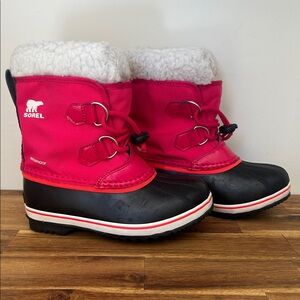 Sorel Kids Pink and Black Snow Boots